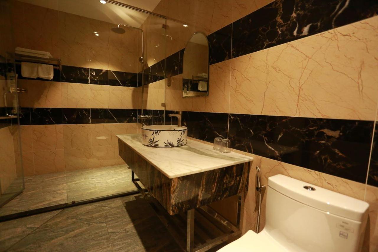 Thanh Tai Hotel 2 Ho Chi Minh City Exterior photo